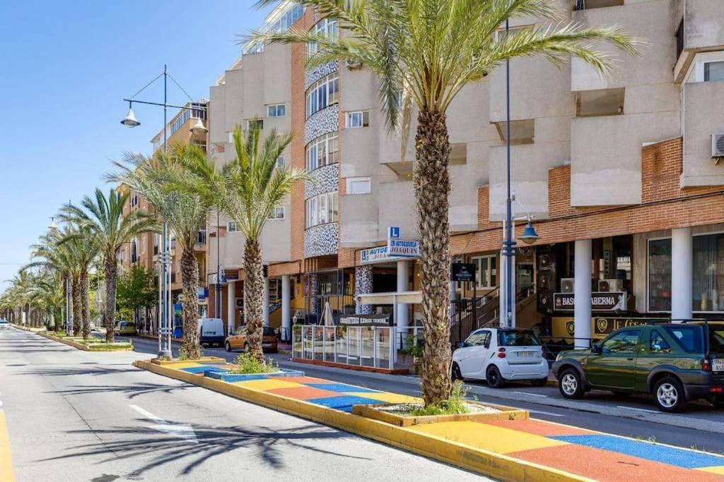 Studio Apartment Santana Habaneras - 05 At Beach With Garage, Pool And Lift Torrevieja Exterior foto