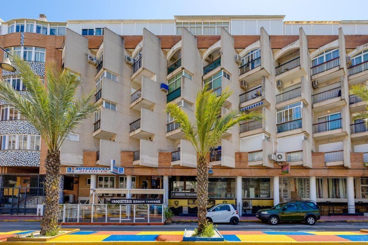 Studio Apartment Santana Habaneras - 05 At Beach With Garage, Pool And Lift Torrevieja Exterior foto